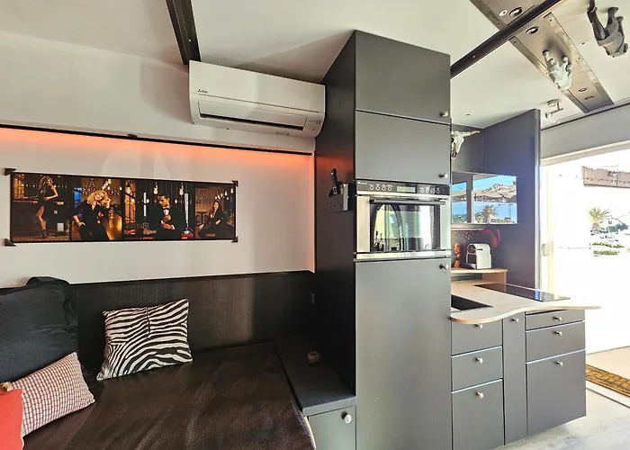 Apartment Naturist Cap Carbone