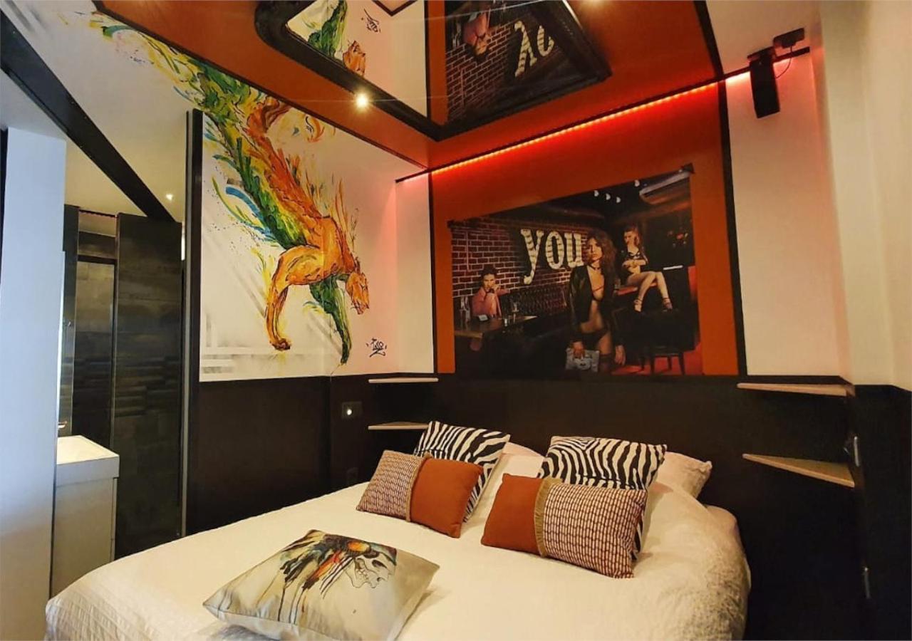 Apartment Naturist Cap Carbone